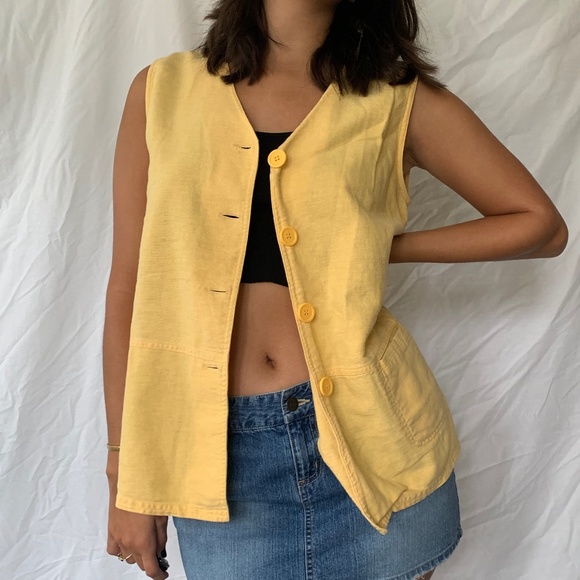 yellow boxy button down vest - Picture 1 of 2